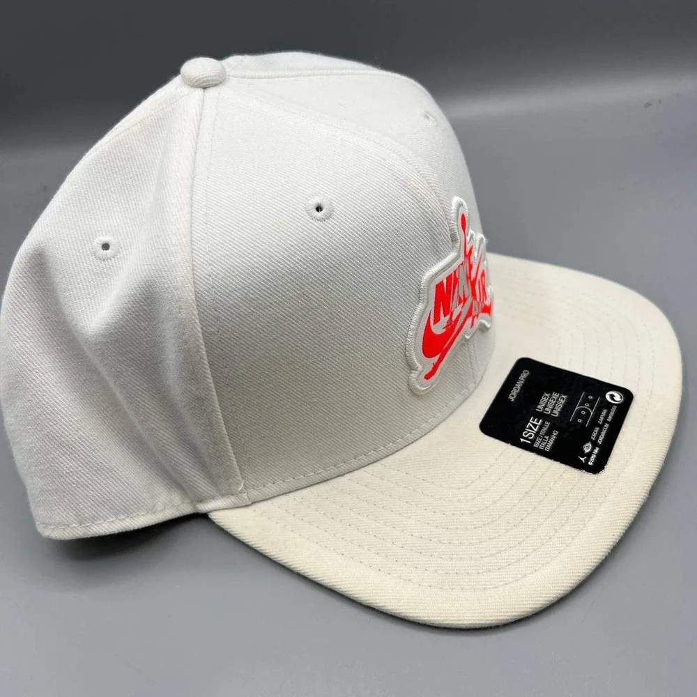 Air Jordan Pro‎ Hat Men White Embroidered Logo Jumpman Nike Snap Back Cap